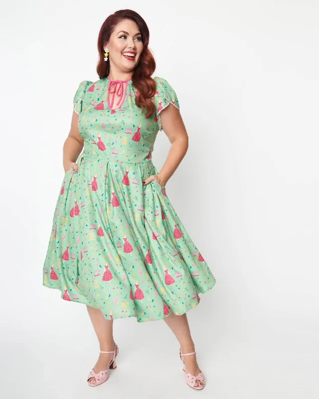 Don’t Miss Out Unique Vintage Sage & Retro Sewing Print Dahlia Swing Dress | Green