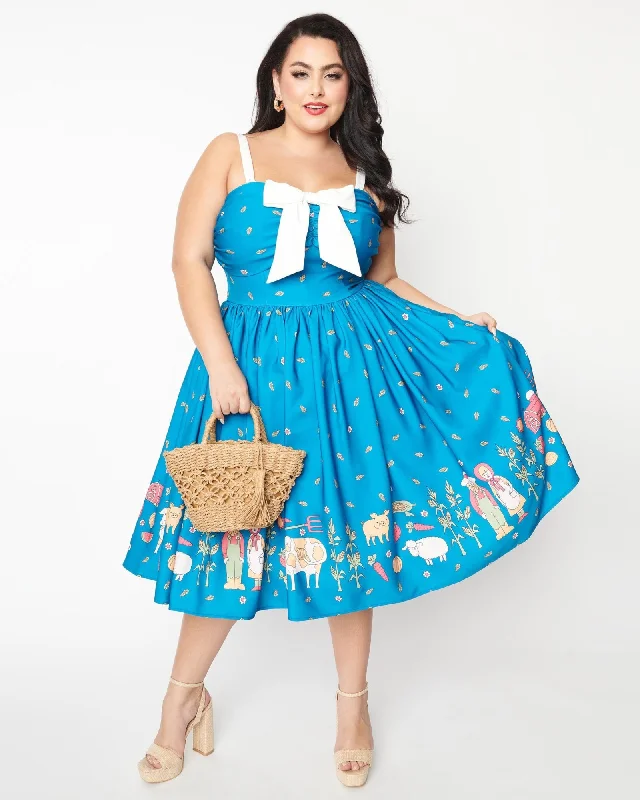 Price Drop Unique Vintage Blue & White Farm Border Golightly Swing Dress | Blue