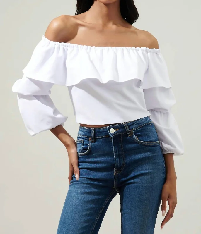Early Access Briar Off Shoulder Cropped Top In White